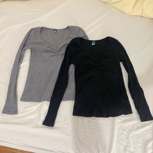 Set of 2 Old Navy Ribbed Cinched Front Long Sleeve